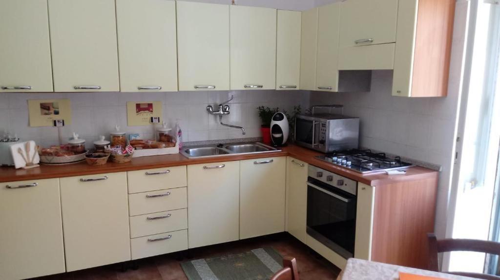 Hospiton Home กาญารี ภายนอก รูปภาพ